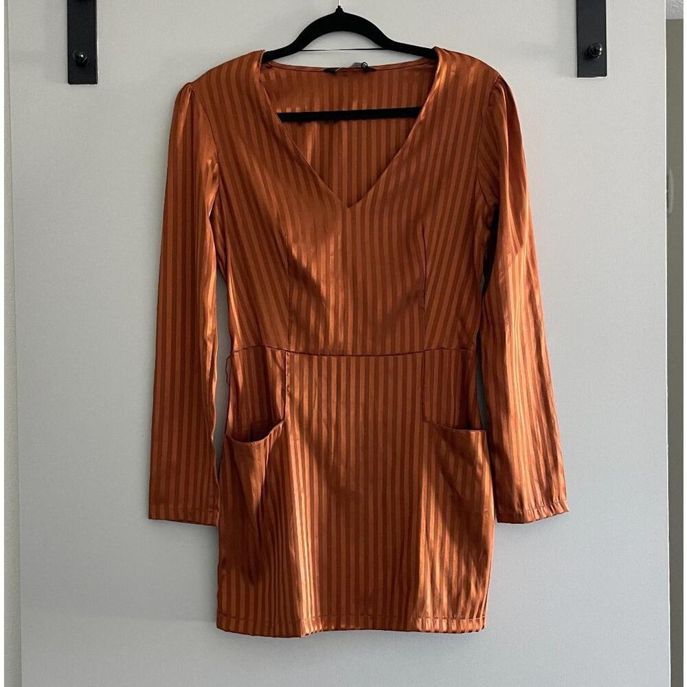 Beautiful Bronze-Orange Long Sleeve Dress